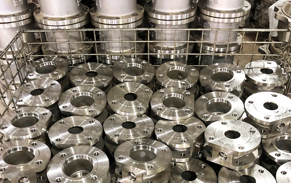 薄型對(duì)夾式球閥可根據(jù)用戶(hù)需要，可設(shè)有防靜電結(jié)構(gòu)和加鎖，防止誤操作